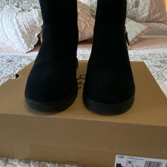 Worn only once ! - Picture 3 of 4